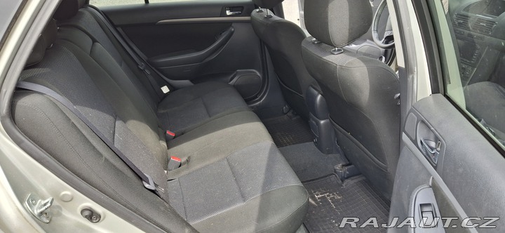Toyota Avensis T25 2008