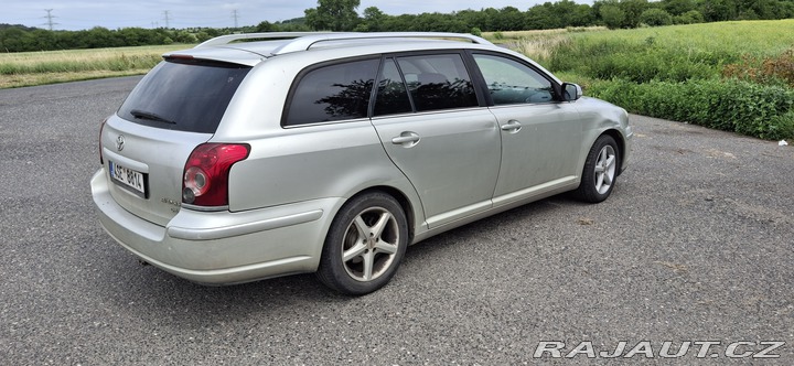 Toyota Avensis T25 2008