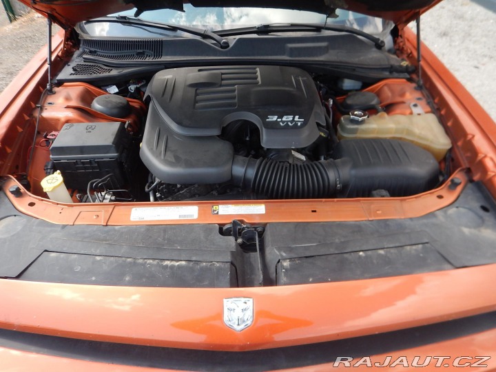 Dodge Challenger 3.6i, AUTOMAT, LPG 2011