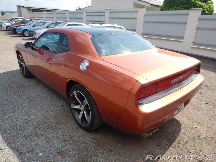Dodge Challenger 3.6i, AUTOMAT, LPG 2011