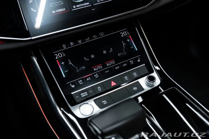 Audi Q8  2018