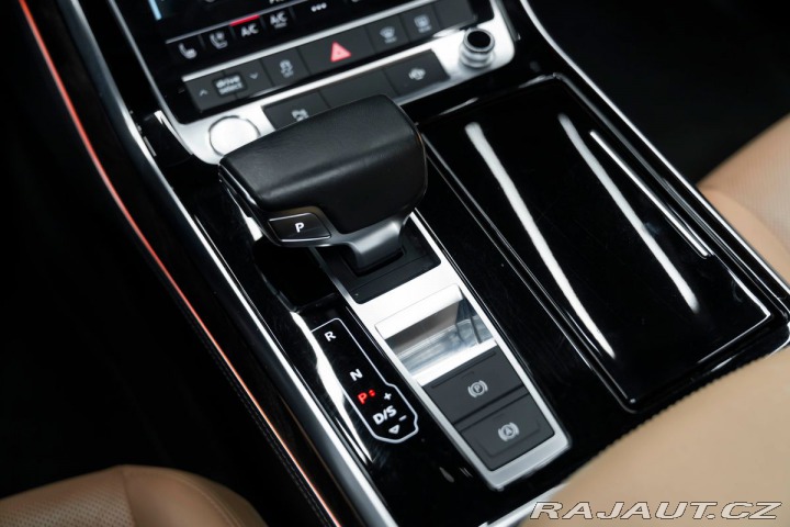 Audi Q8 2018