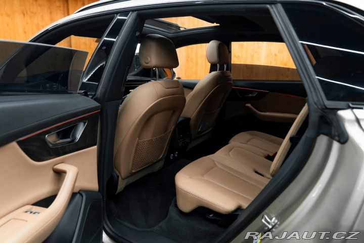 Audi Q8  2018