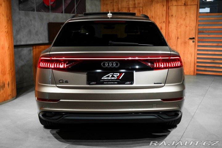 Audi Q8  2018