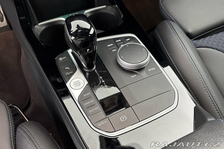 BMW 2 220d xDrive 2021