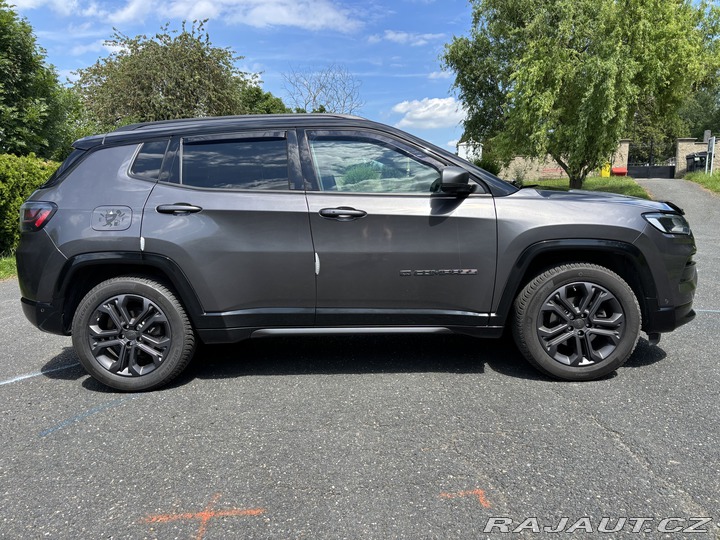 Jeep Compass 1.3T-GDI, 80th REZERVACE 2022