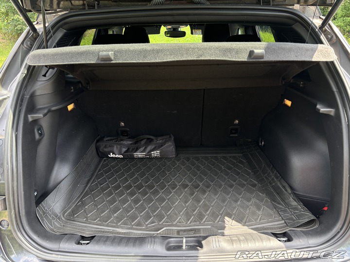 Jeep Compass 1.3T-GDI, 80th REZERVACE 2022