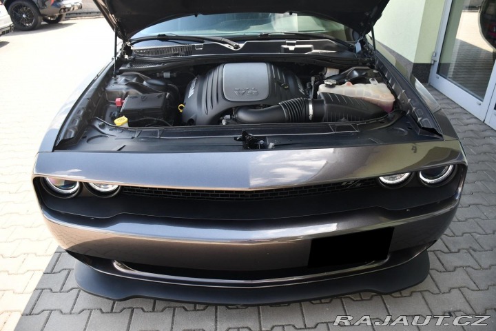 Dodge Challenger 5.7 V8 HEMI 2020