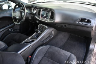 Dodge Challenger 5.7 V8 HEMI 2020