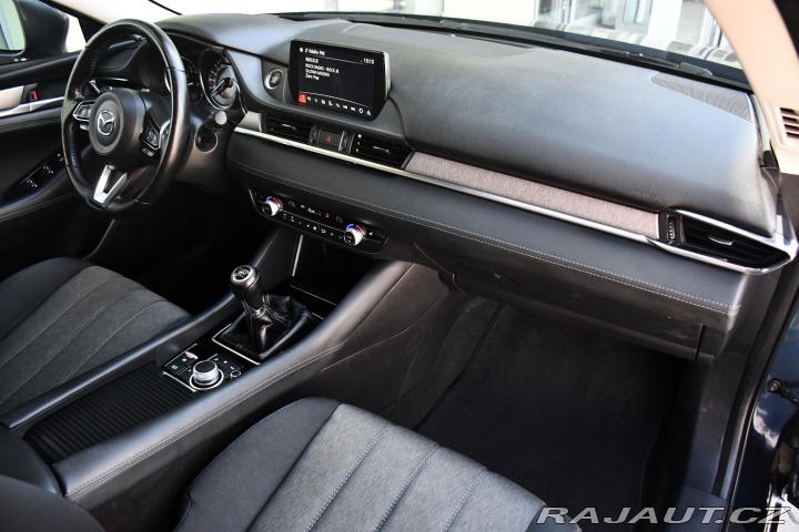 Mazda 6 2.0i SkyActiv-G ACC HEAD 2022