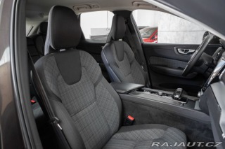 Volvo XC60 B4 CORE*KAMERA*DPH*ČR 1.M 2023