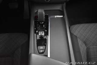 Volvo XC60 B4 CORE*KAMERA*DPH*ČR 1.M 2023