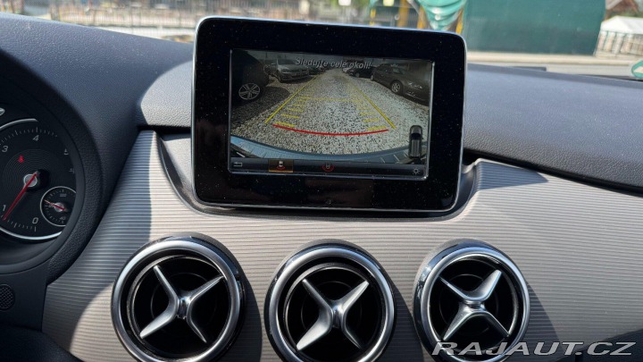 Mercedes-Benz B 200d 100kW REZERVOVANO 2015