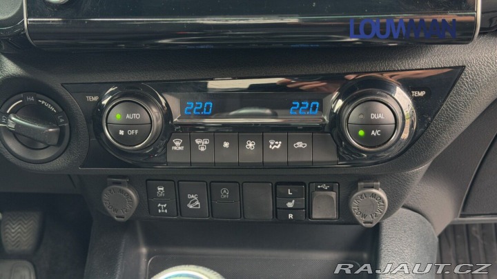 Toyota Hilux MT ACTIVE 2024