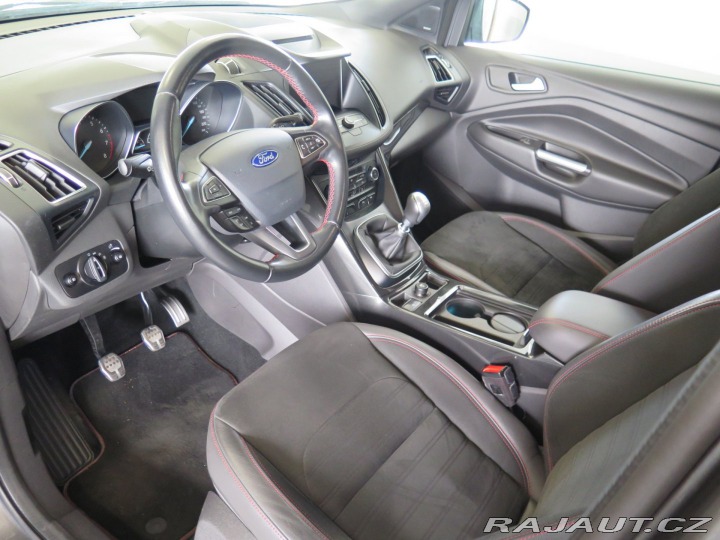 Ford Kuga 1.5EB,klima,kamera,navi,v 2018