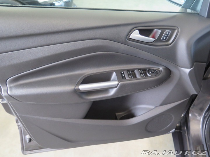 Ford Kuga 1.5EB,klima,kamera,navi,v 2018
