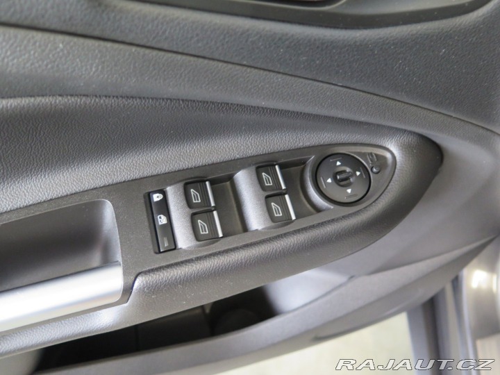 Ford Kuga 1.5EB,klima,kamera,navi,v 2018