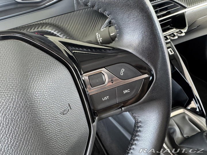 Peugeot 208 1,2PT*LED*Tempomat*PDC*DP 2021