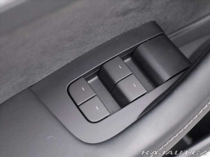 Tesla Model 3 Long Range 79kWh DPH 2023