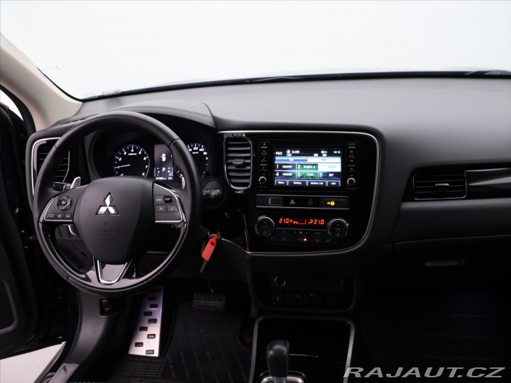 Mitsubishi Outlander 2,0 INTENSE MIVEC 110kW C 2019