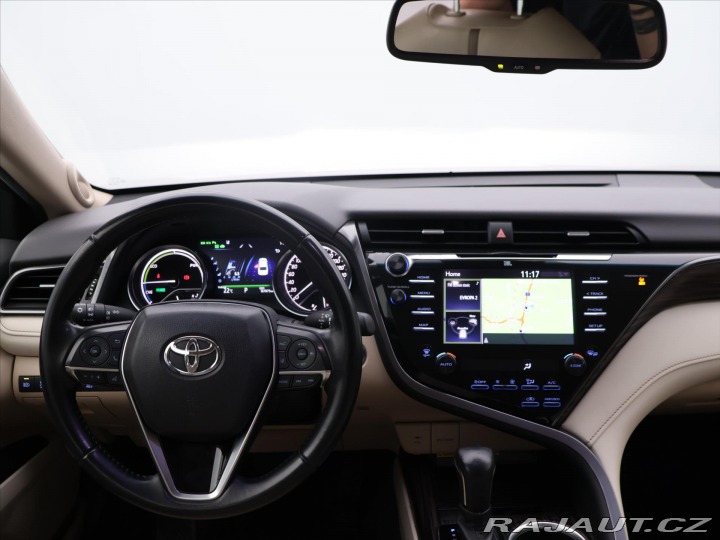 Toyota Camry 2.5 Hybrid 131kW Executiv 2019