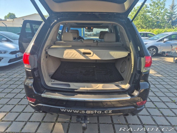 Jeep Grand Cherokee  1800