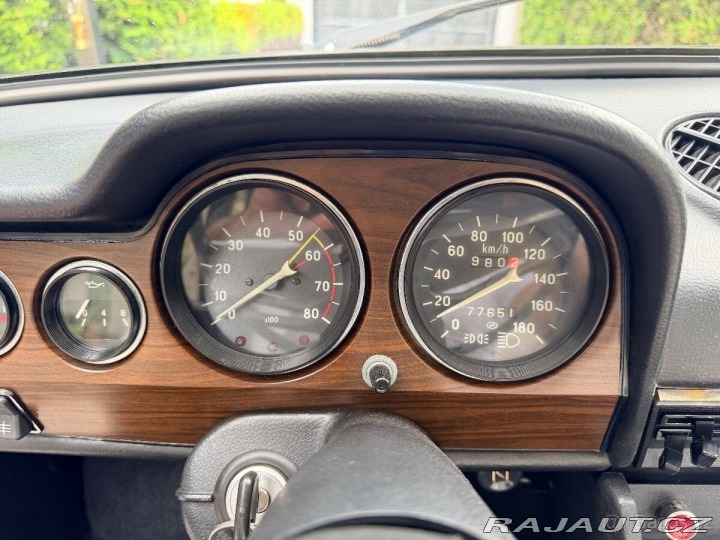 Lada Ostatní modely 2106 Lada 2106 1800