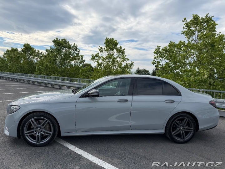 Mercedes-Benz E 2,2 220d 4MATIC AMG, r. 2019