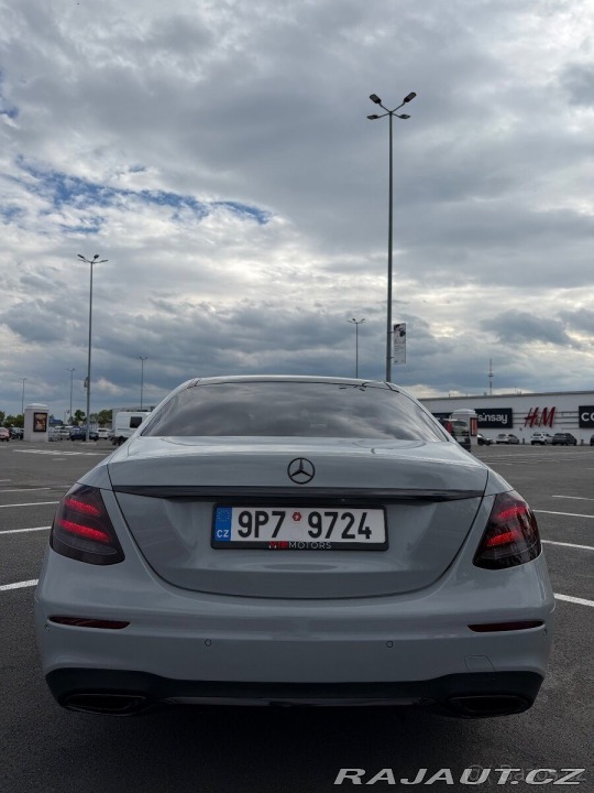 Mercedes-Benz E 2,2   220d 4MATIC AMG, r. 2019