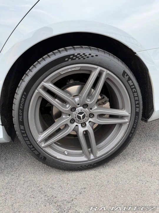 Mercedes-Benz E 2,2   220d 4MATIC AMG, r. 2019