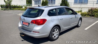 Opel Astra 1,4 sport tourer 2014