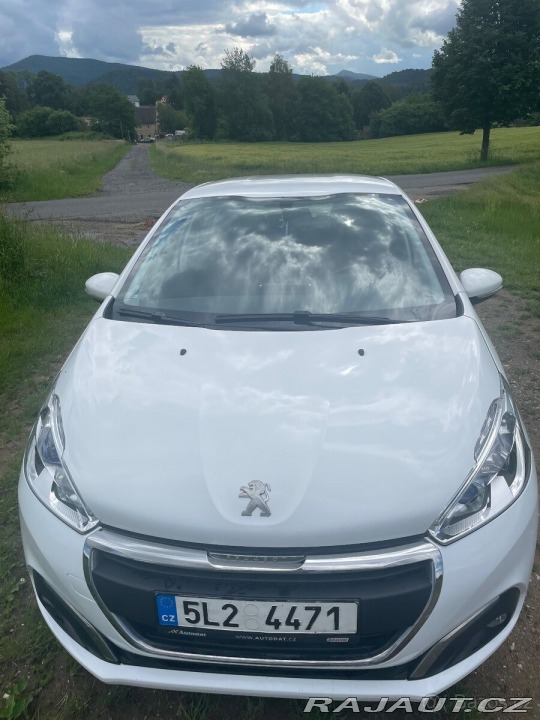 Peugeot 208 1,2 2016