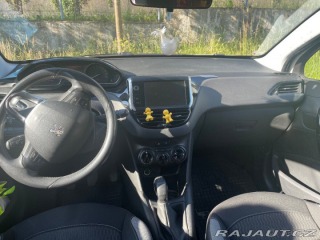 Peugeot 208 1,2 2016