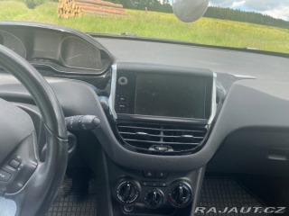 Peugeot 208 1,2 2016