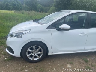 Peugeot 208 1,2 2016