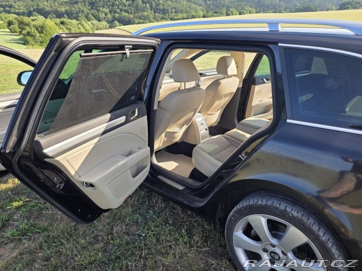 Škoda Superb 2,0 4X4 125Kw ELEGANCE 2010