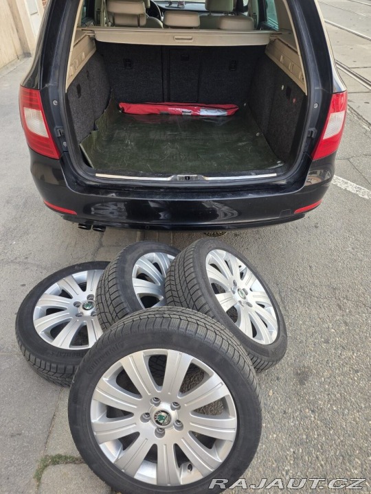 Škoda Superb 2,0 4X4 125Kw ELEGANCE 2010