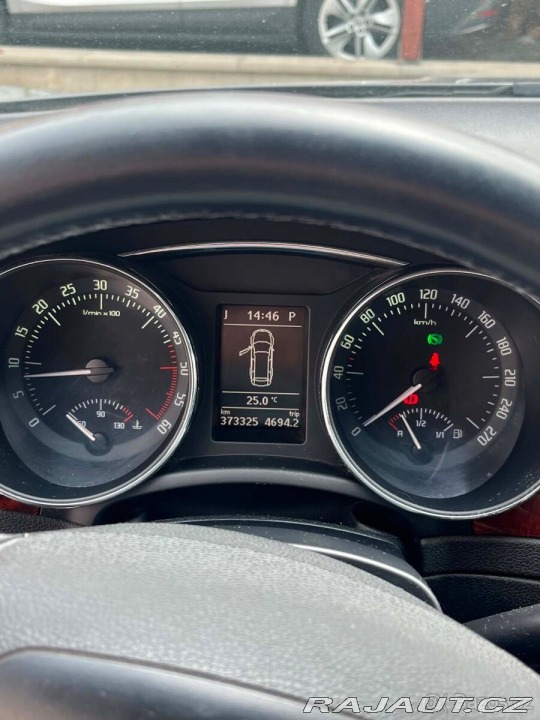 Škoda Superb 2,0 TDI DSG 125 kW – ta 2010