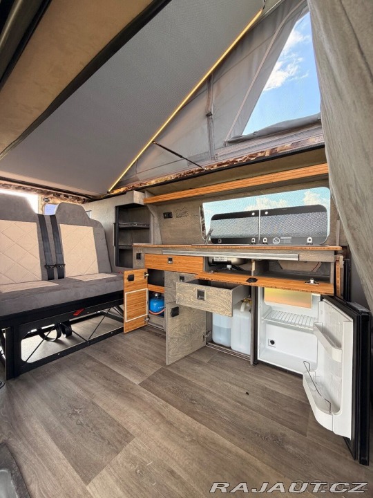 Volkswagen Transporter 2,0 T5 4Motion Camper 1800
