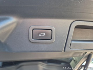 Land Rover Range Rover Velar 2,0 P250 SE 2022