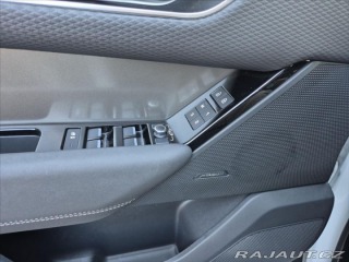 Land Rover Range Rover Velar 2,0 P250 SE 2022