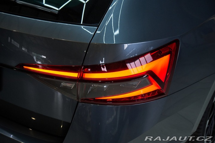 Škoda Superb Combi Superb Sportline 2 2020