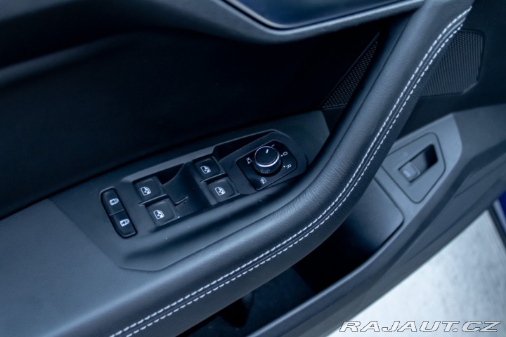 Volkswagen Touareg 3.0 V6 TDI 210kw R-LINE/ 2023