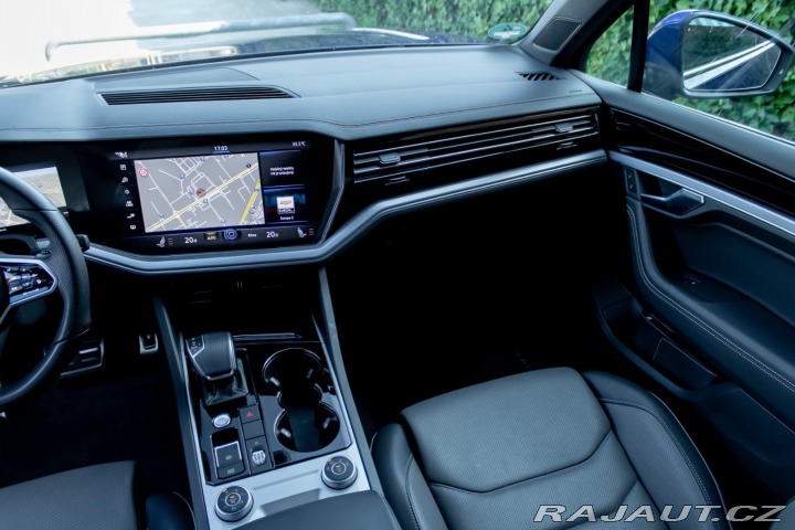Volkswagen Touareg 3.0 V6 TDI 210kw R-LINE/ 2023