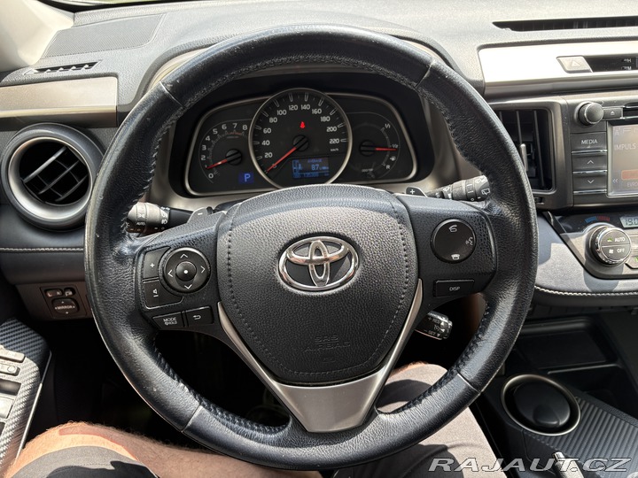 Toyota RAV4 2.0VVT-i AWD 2013