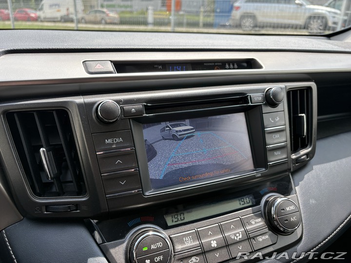 Toyota RAV4 2.0VVT-i AWD 2013