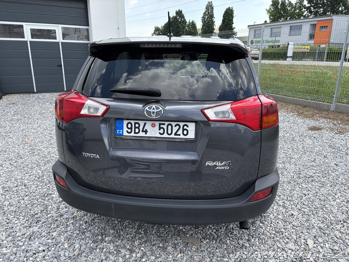 Toyota RAV4 2.0VVT-i AWD 2013