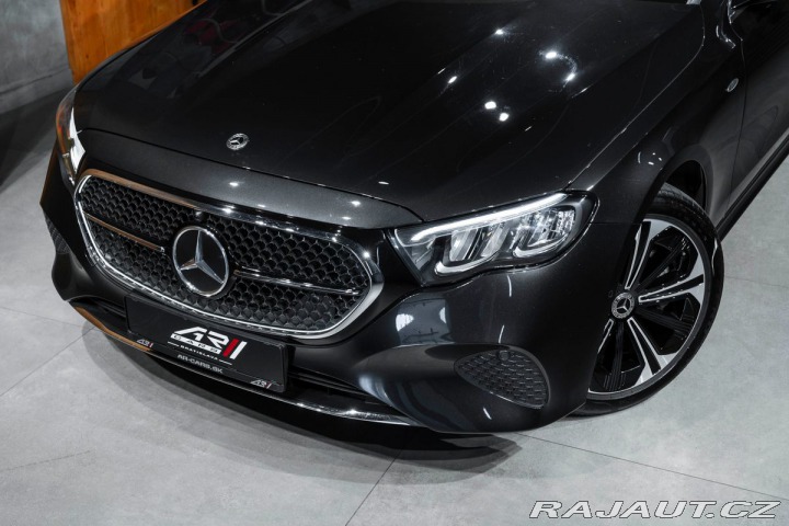 Mercedes-Benz E E 2025