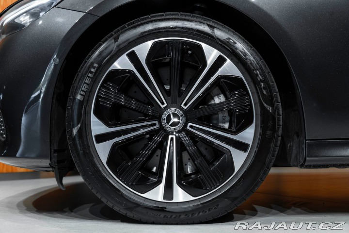 Mercedes-Benz E E 2025