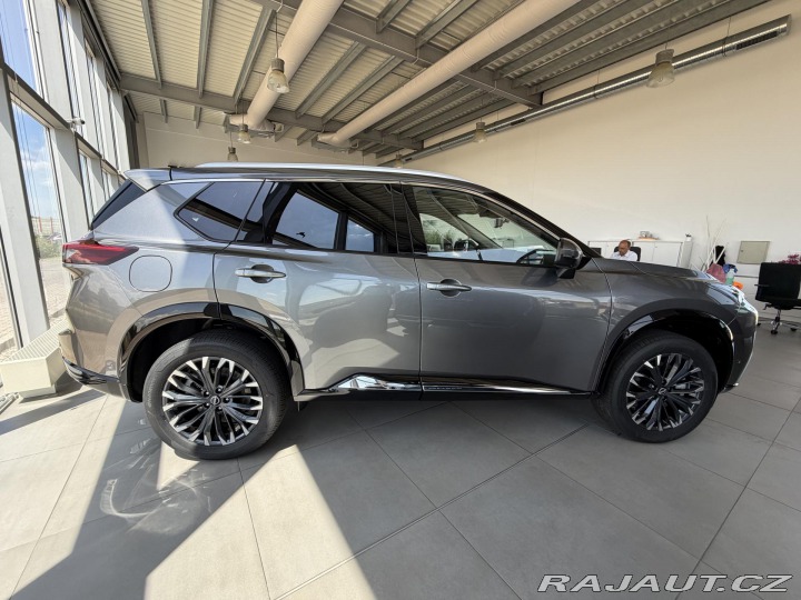 Nissan X-Trail e-POWER e-4ORCE TEKNA 157 2026